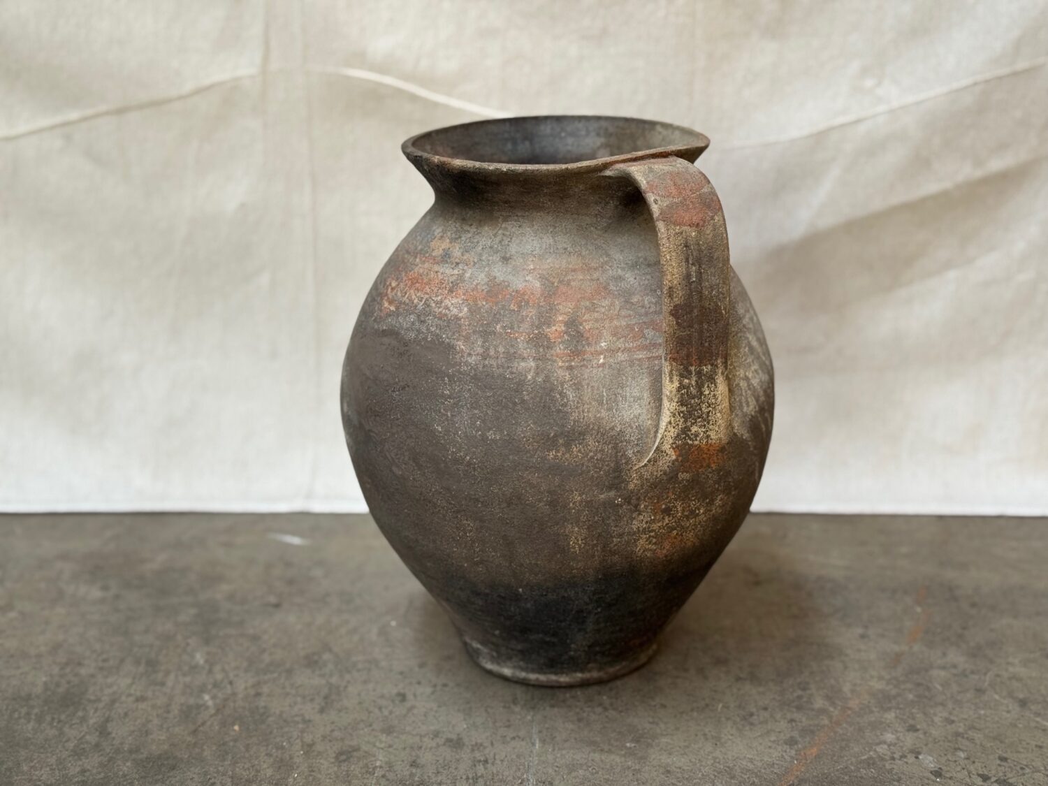 Old Romanian Pottery